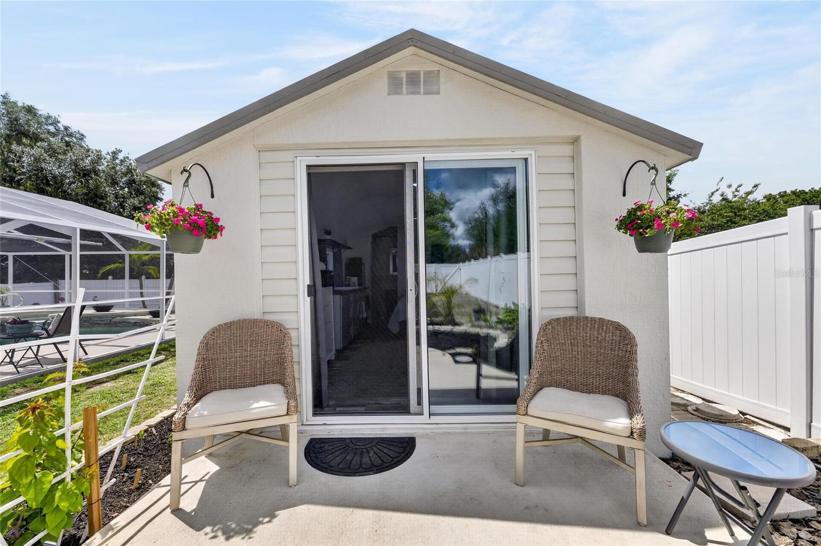 Image 50 of 81 For 926 Hillgrove Lane