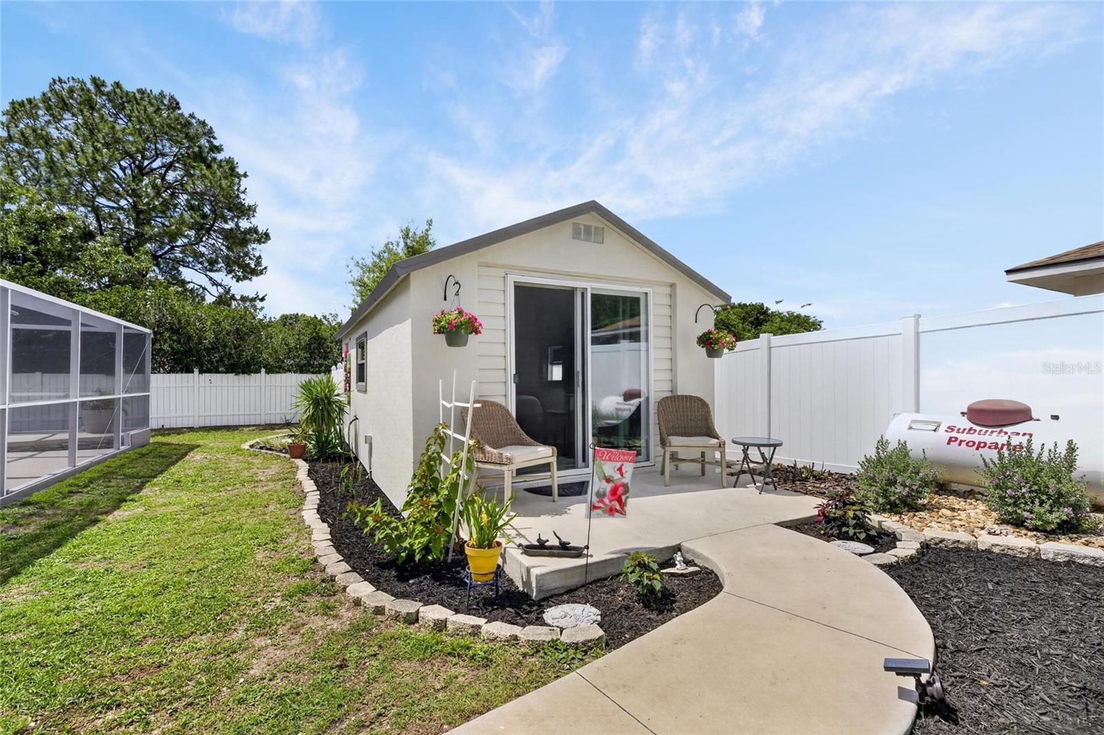 Image 52 of 81 For 926 Hillgrove Lane