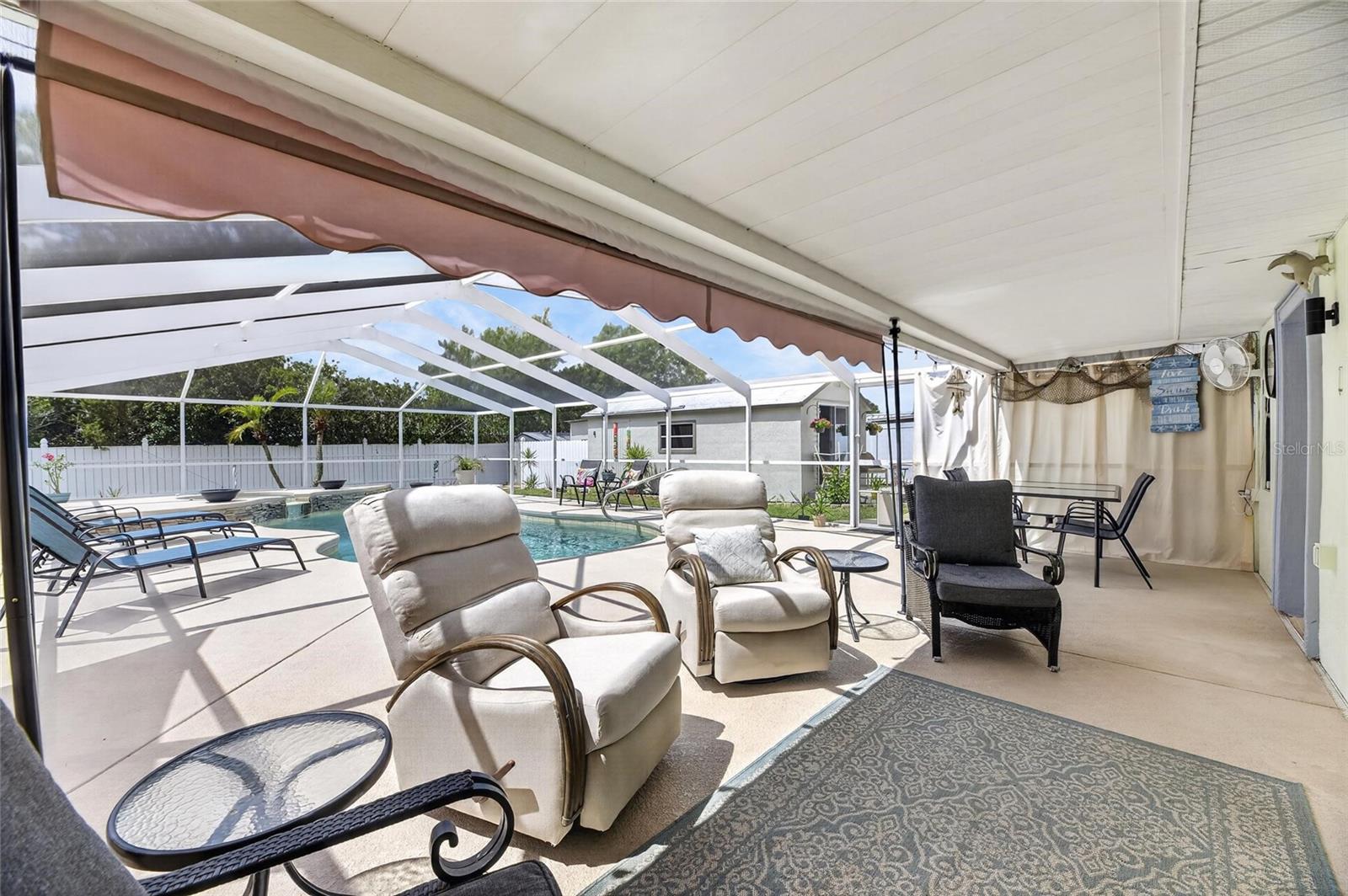 Image 55 of 81 For 926 Hillgrove Lane