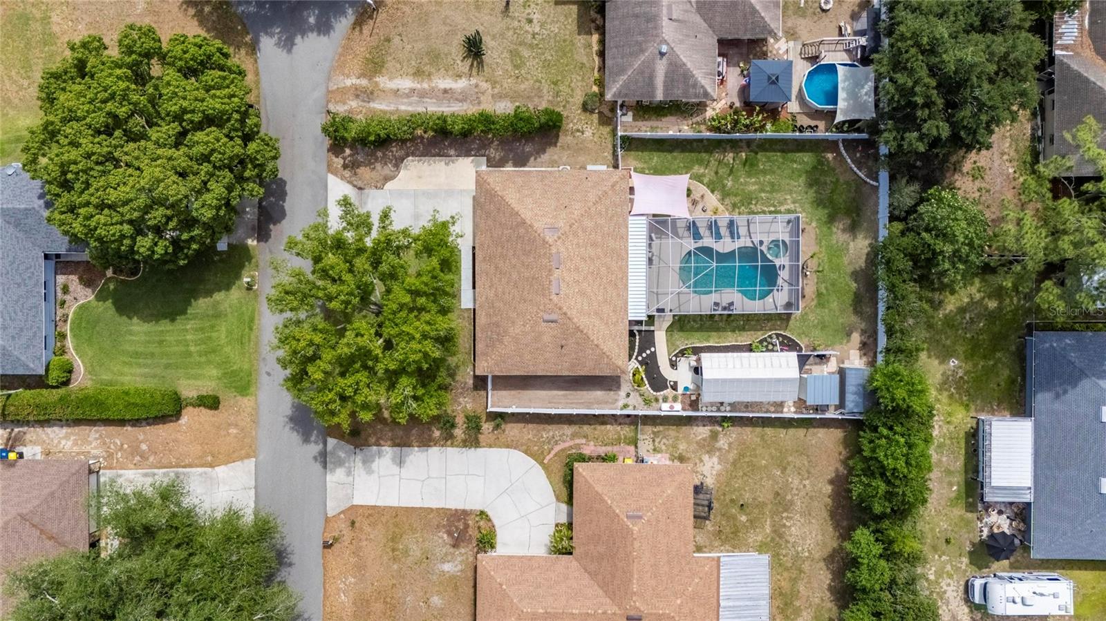 Image 69 of 81 For 926 Hillgrove Lane