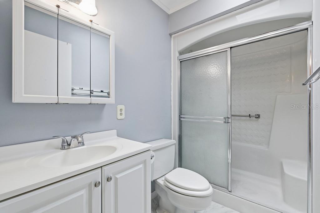 Image 5 of 11 For 33 Sandra Circle