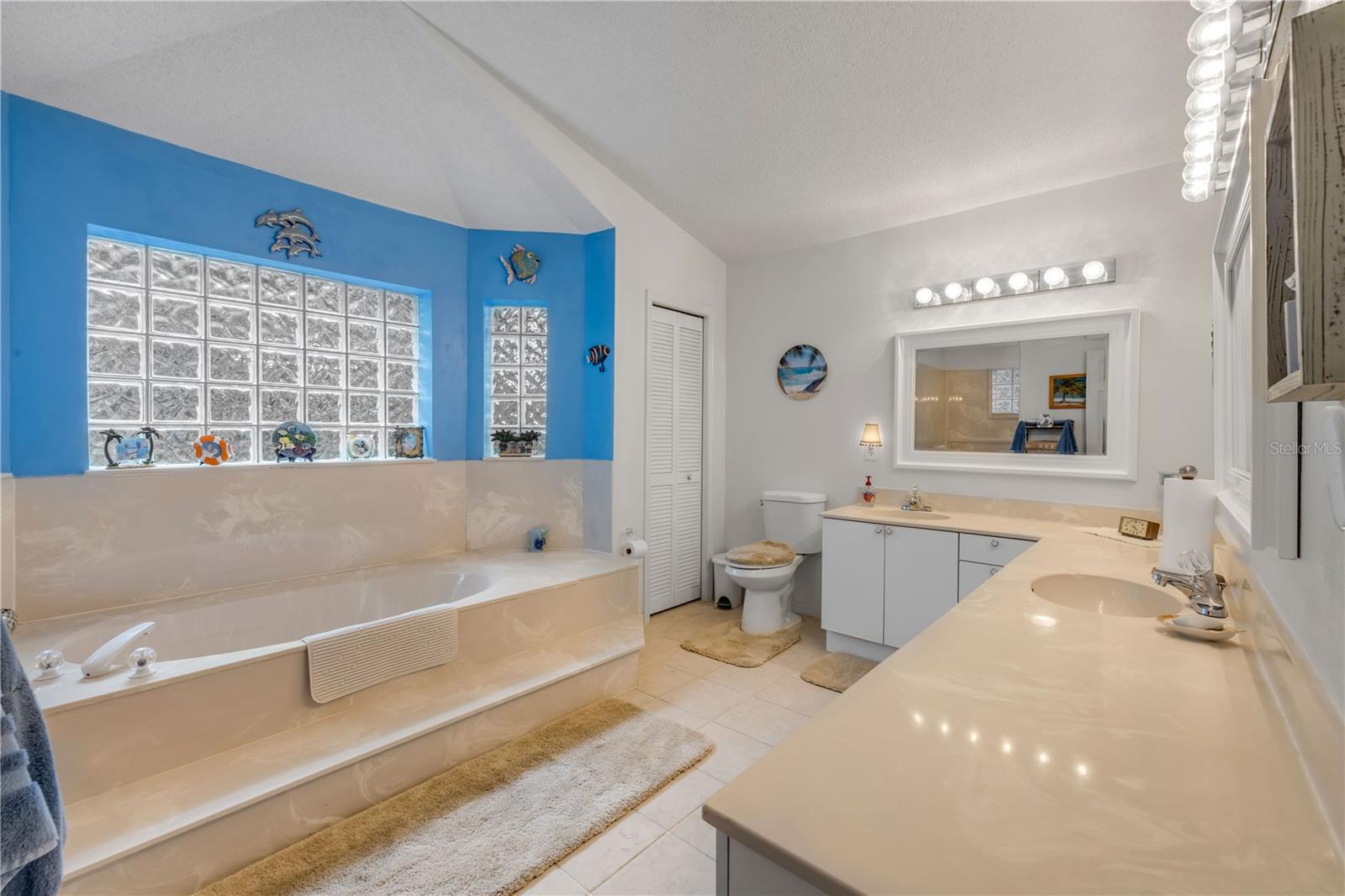 Image 17 of 36 For 107 Muirfield Drive