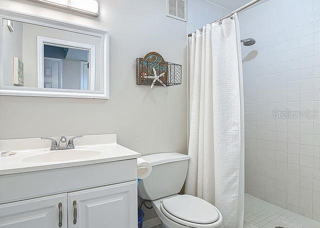 Listing photo id 10 for 4155 Atlantic Avenue 111