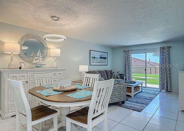 Listing photo id 3 for 4155 Atlantic Avenue 111