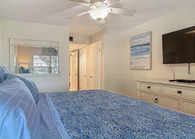 Listing photo id 7 for 4155 Atlantic Avenue 111