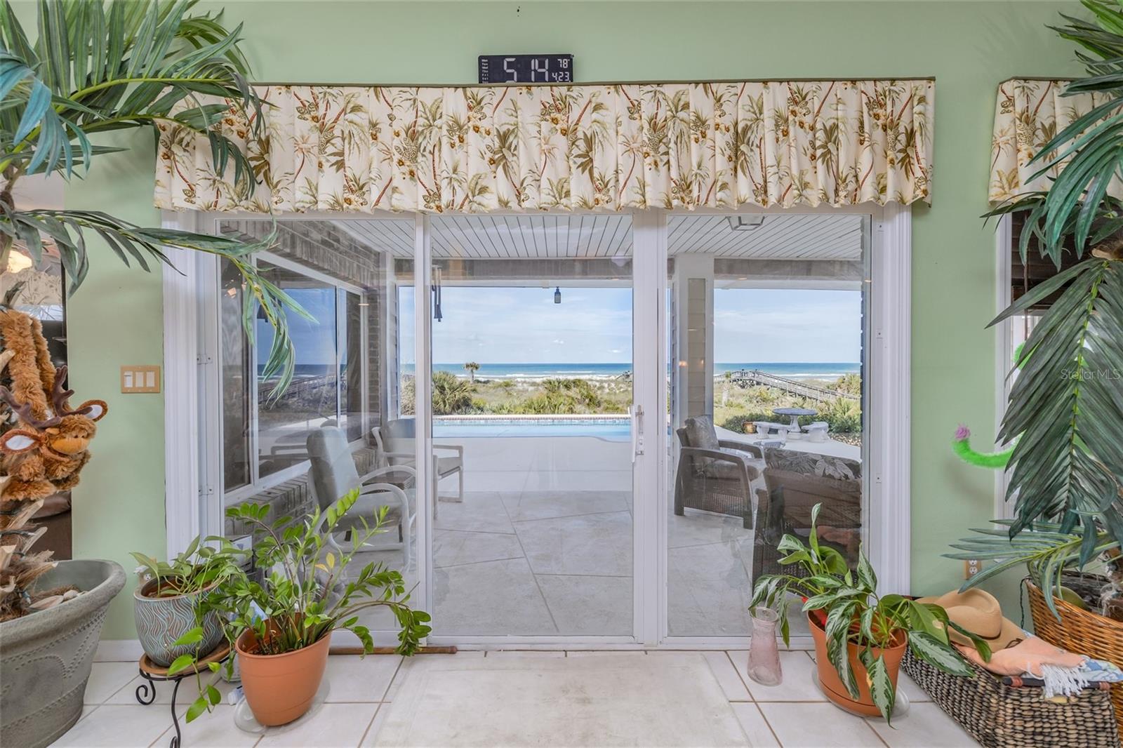 Image 18 of 56 For 1413 Atlantic Avenue