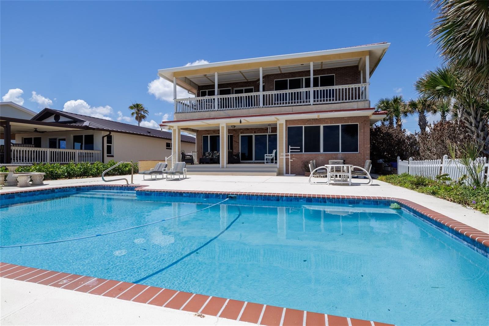 Image 21 of 56 For 1413 Atlantic Avenue