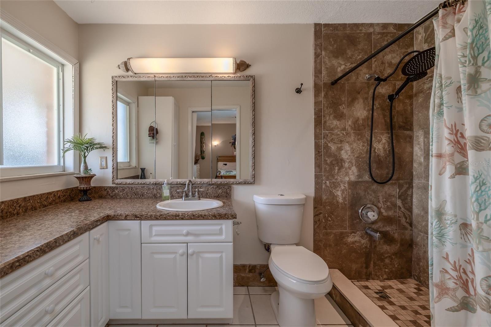 Image 27 of 56 For 1413 Atlantic Avenue