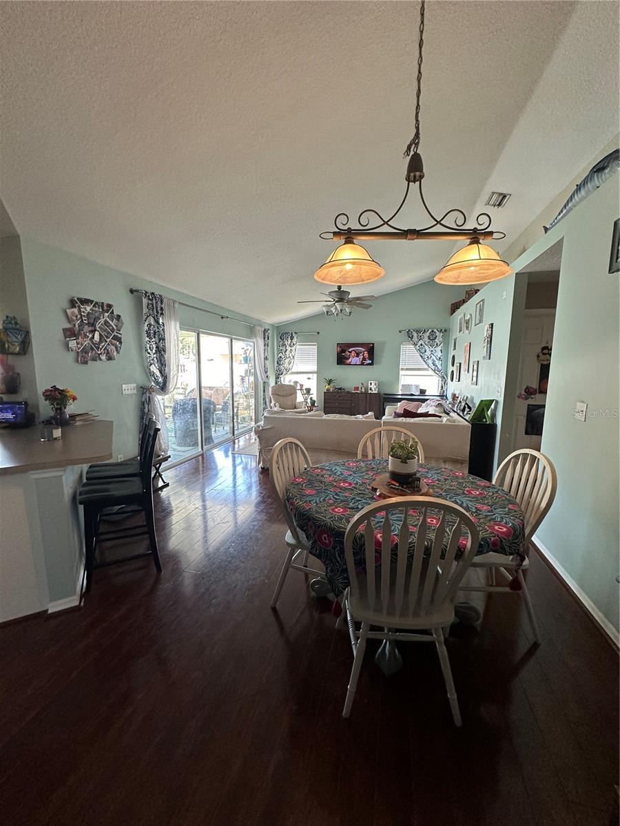 Image 8 of 11 For 1740 Spottswoode Court