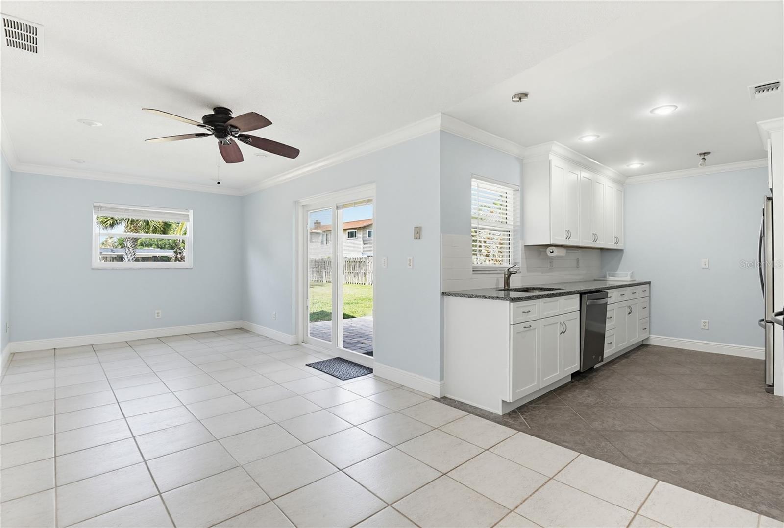 Listing photo id 27 for 40 Cunningham Drive