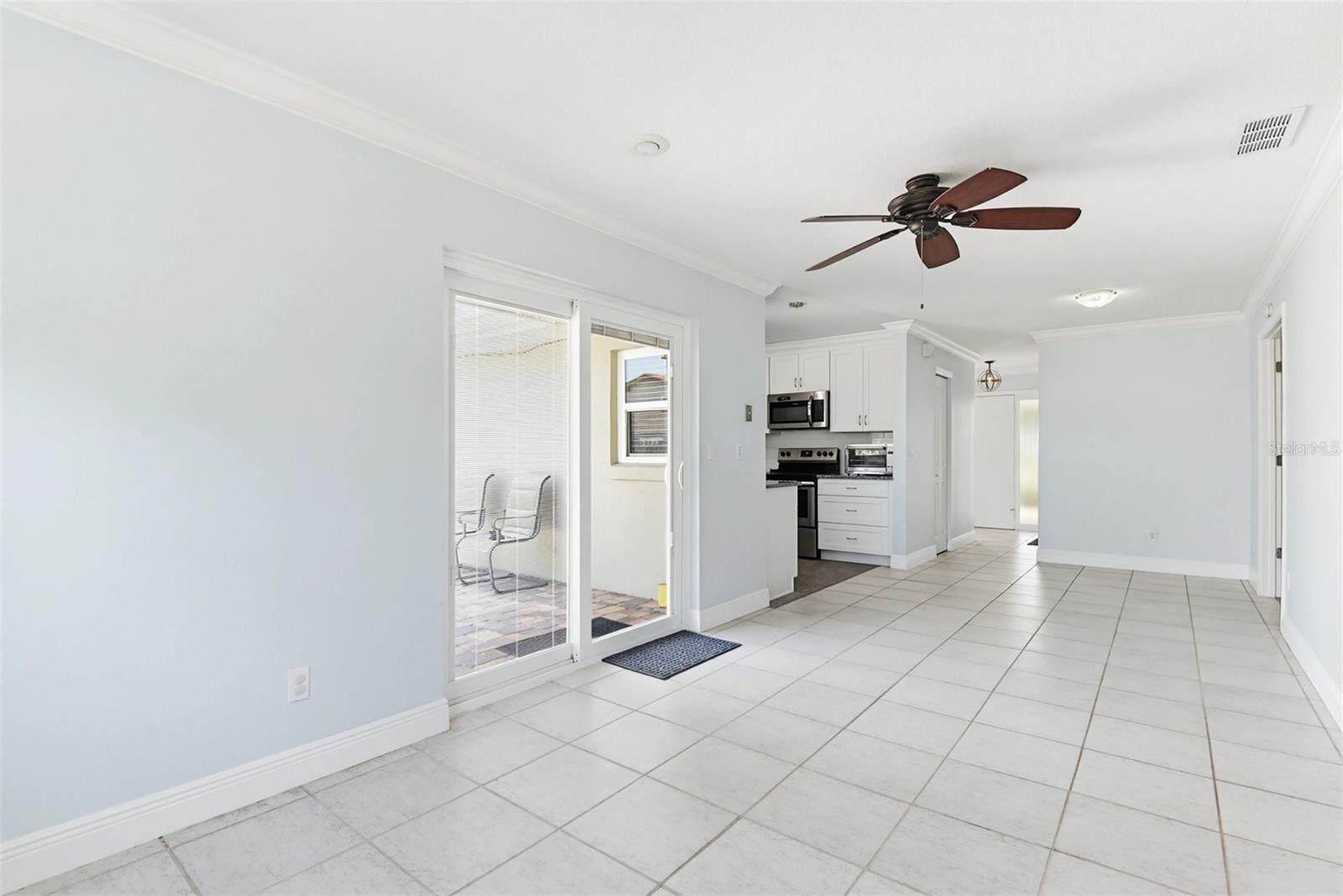 Listing photo id 30 for 40 Cunningham Drive