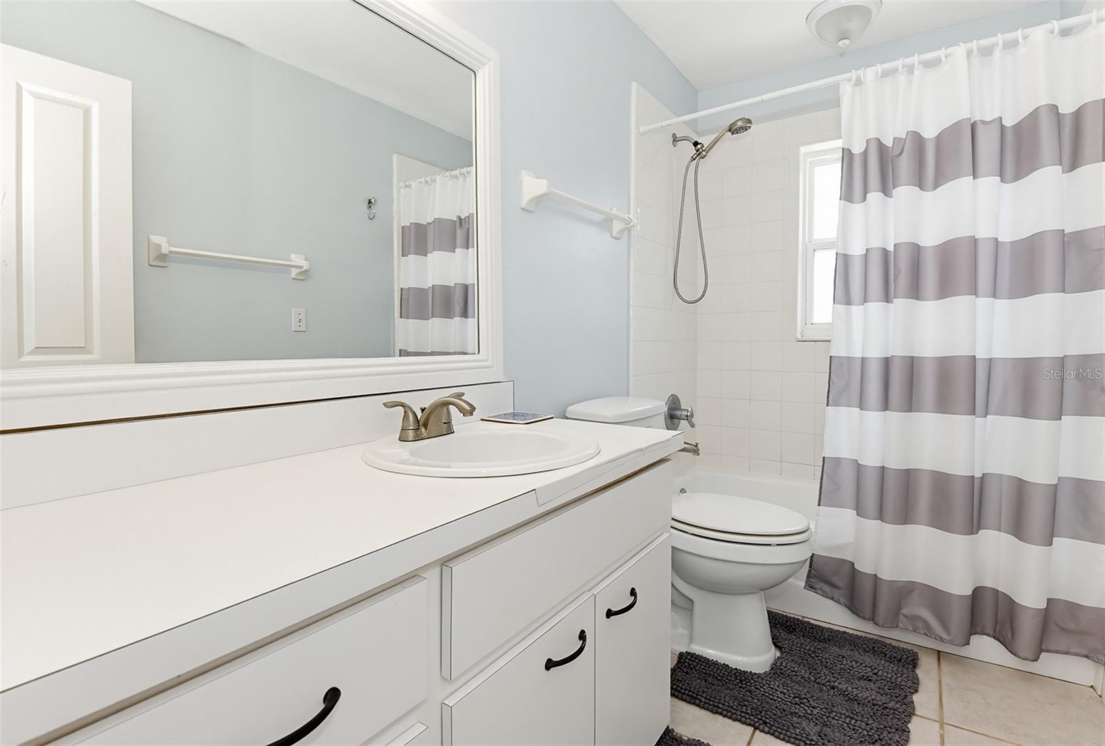 Listing photo id 46 for 40 Cunningham Drive