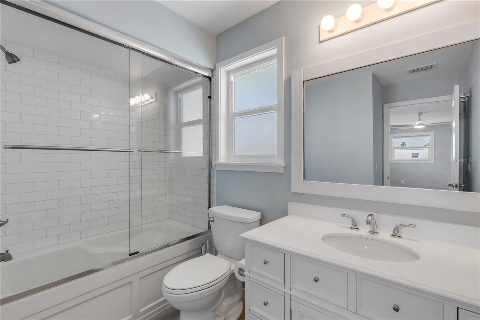Image 41 of 77 For 6396 Atlantic Avenue