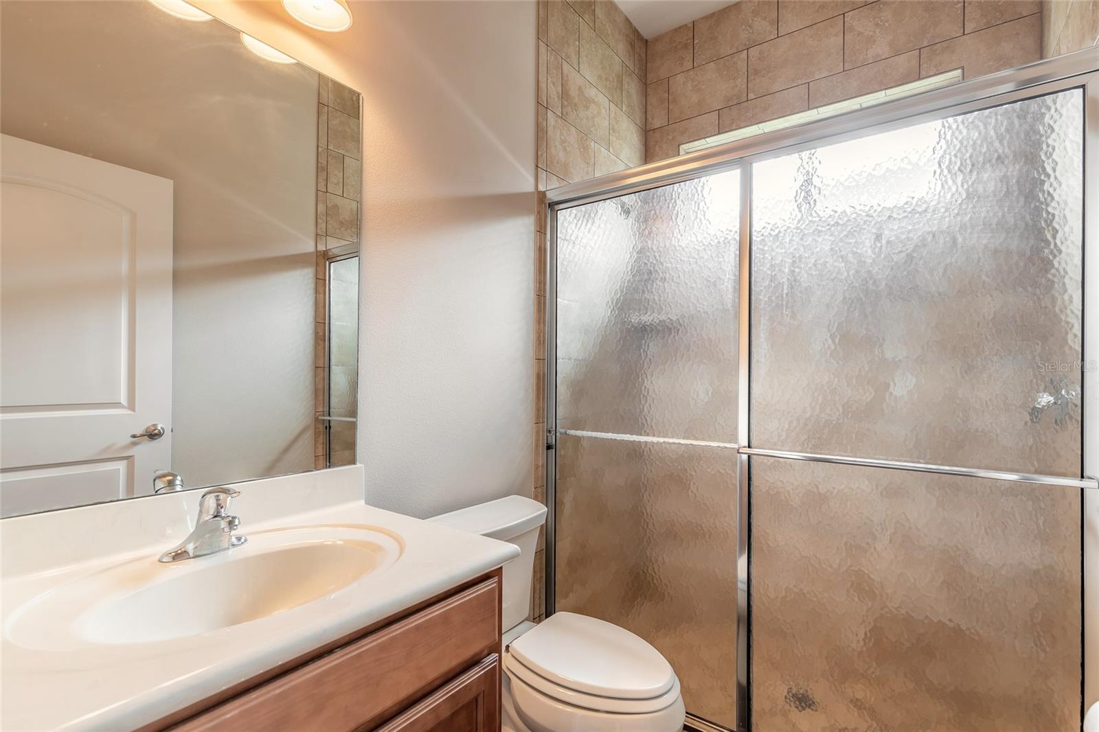 Image 20 of 47 For 3398 Leonardo Lane