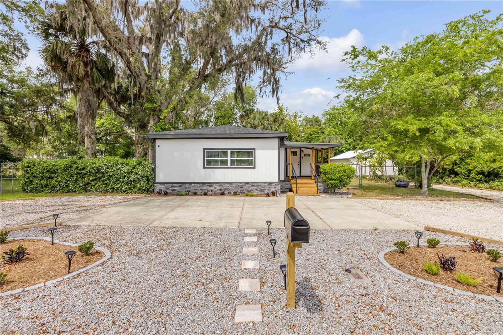 Details for 1956 Pioneer Trail, NEW SMYRNA BEACH, FL 32168