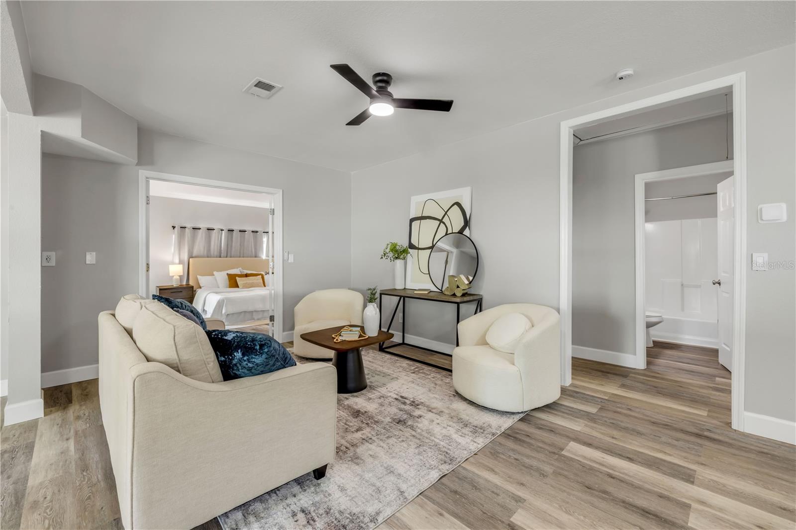 Image 17 of 38 For 1956 Pioneer Trail