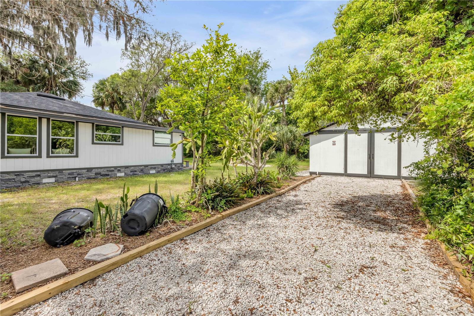 Image 31 of 38 For 1956 Pioneer Trail