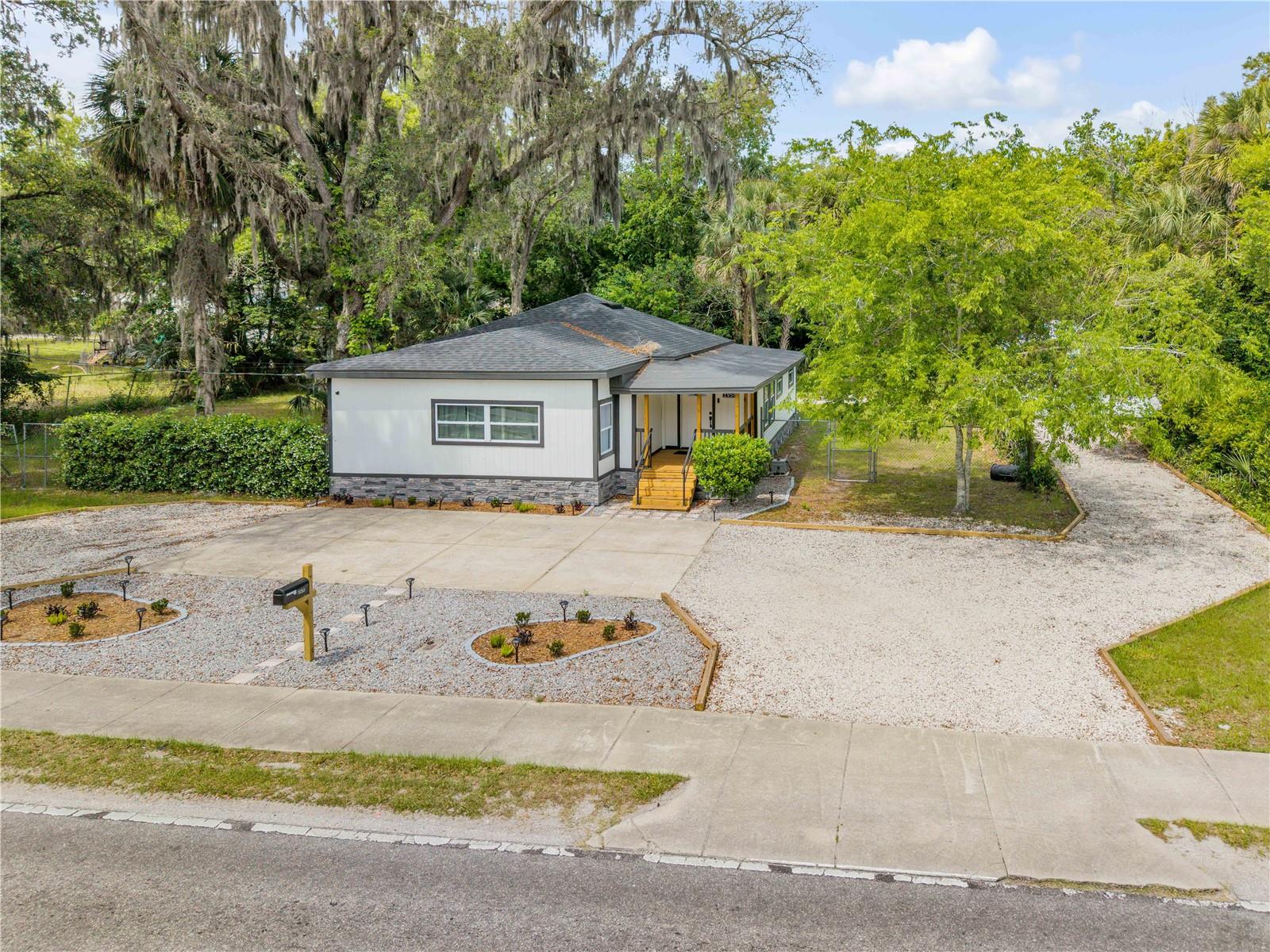 Image 4 of 38 For 1956 Pioneer Trail