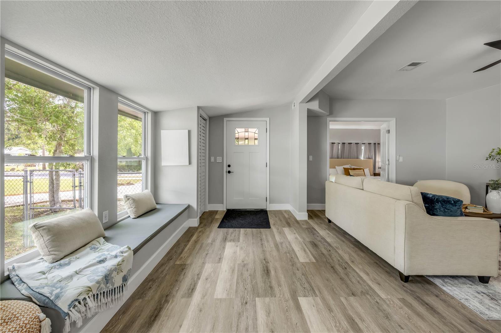 Image 9 of 38 For 1956 Pioneer Trail