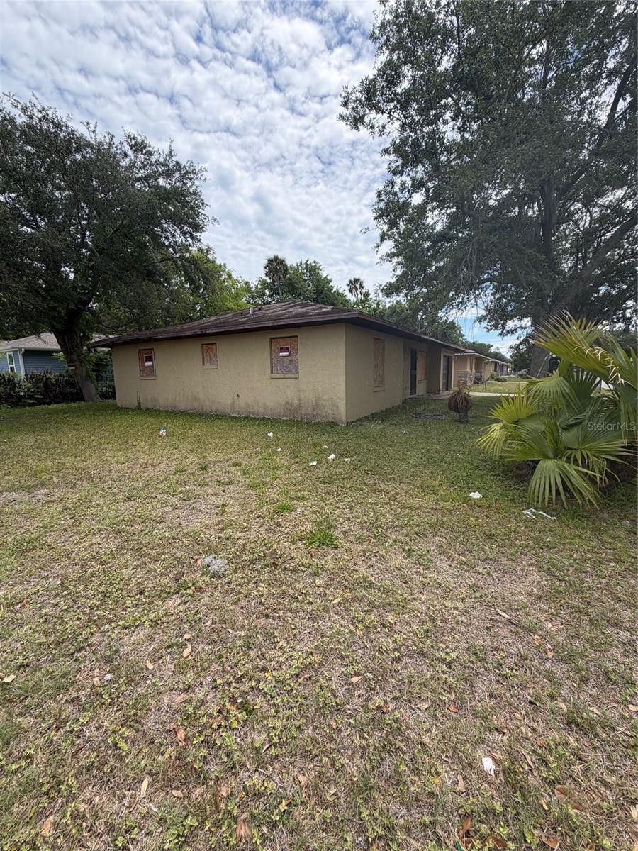 Image 4 of 4 For 501 Loomis Trail