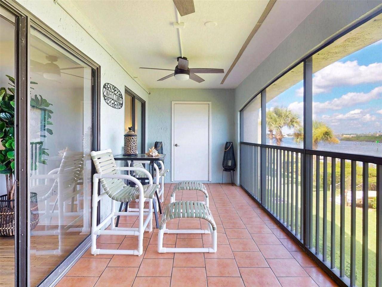 Image 25 of 31 For 454 Bouchelle Drive 202