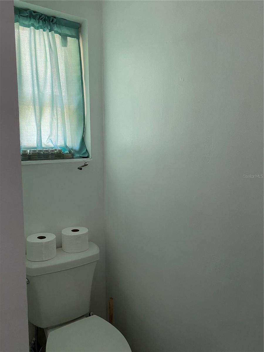 Image 27 of 28 For 200 Pine Street