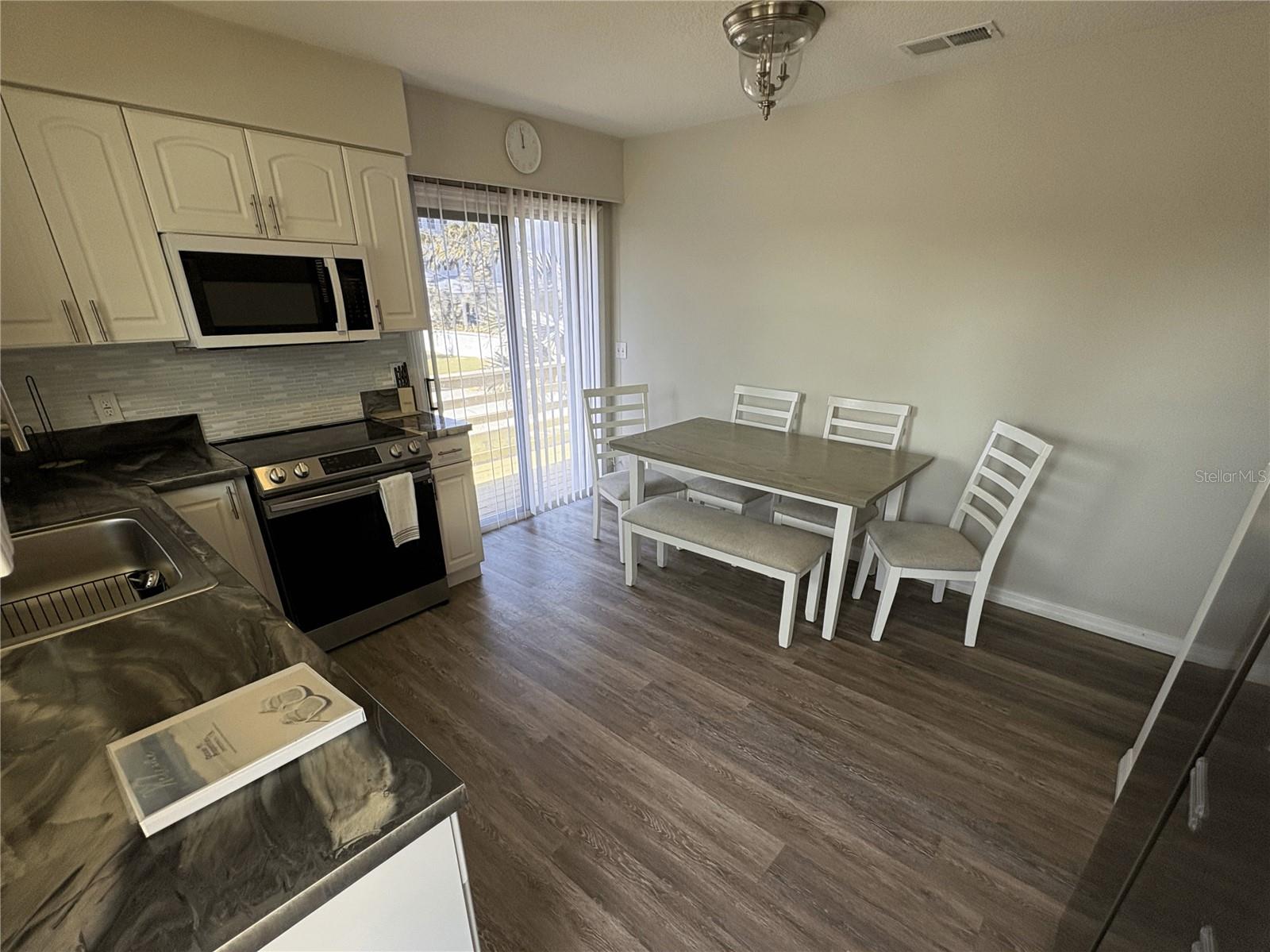 Image 3 of 18 For 6693 Engram Road