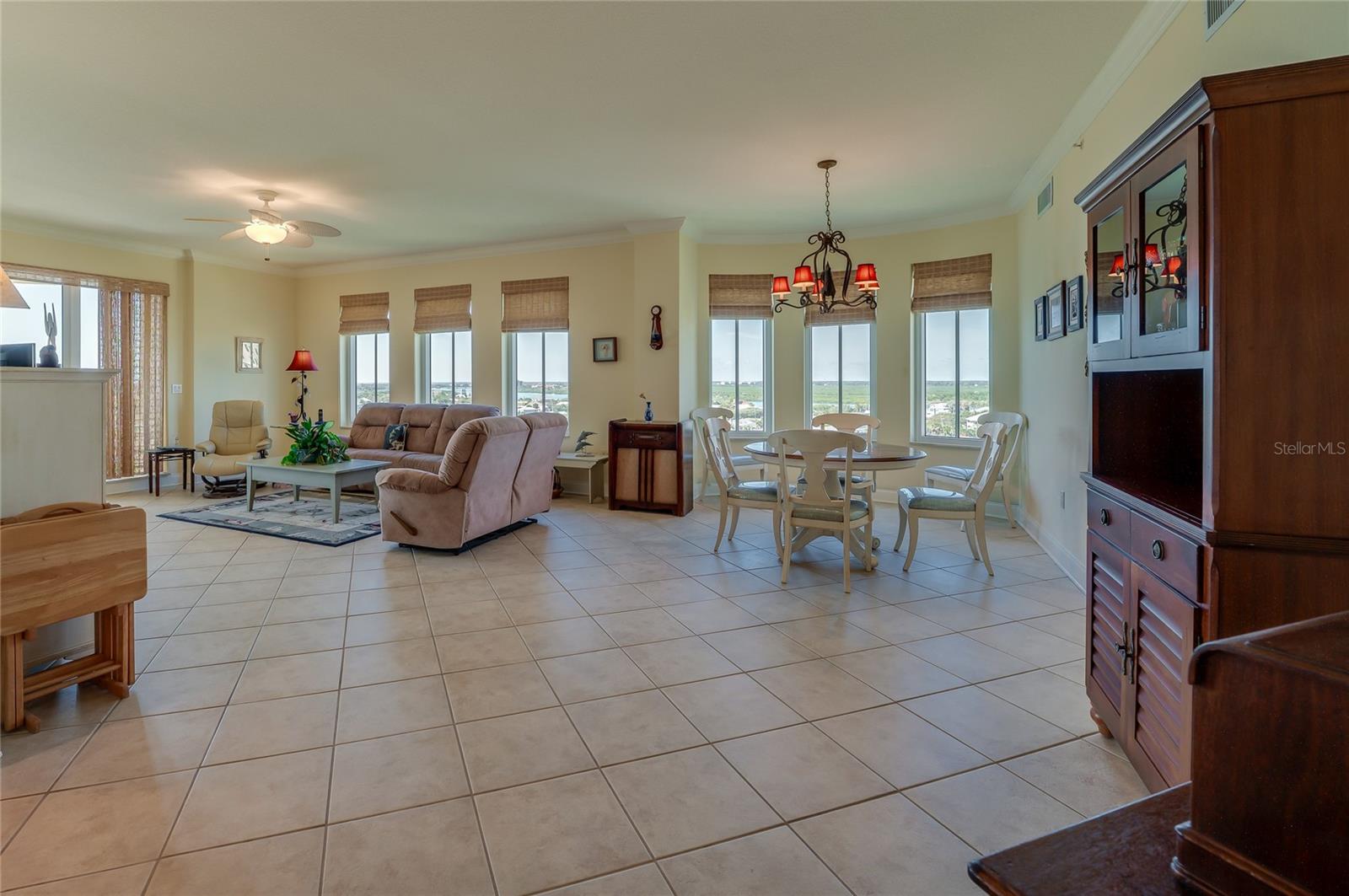 Image 10 of 60 For 250 Minorca Beach Way  906
