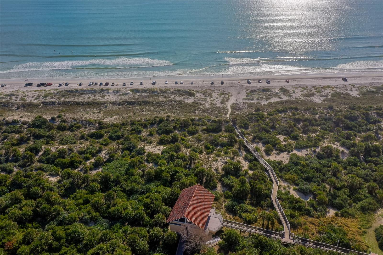 Image 53 of 60 For 250 Minorca Beach Way  906