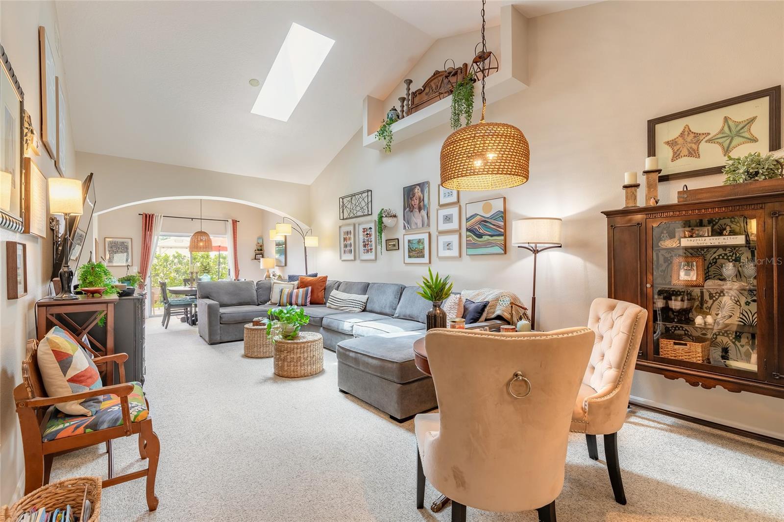 Image 9 of 38 For 2212 Deerwood Drive