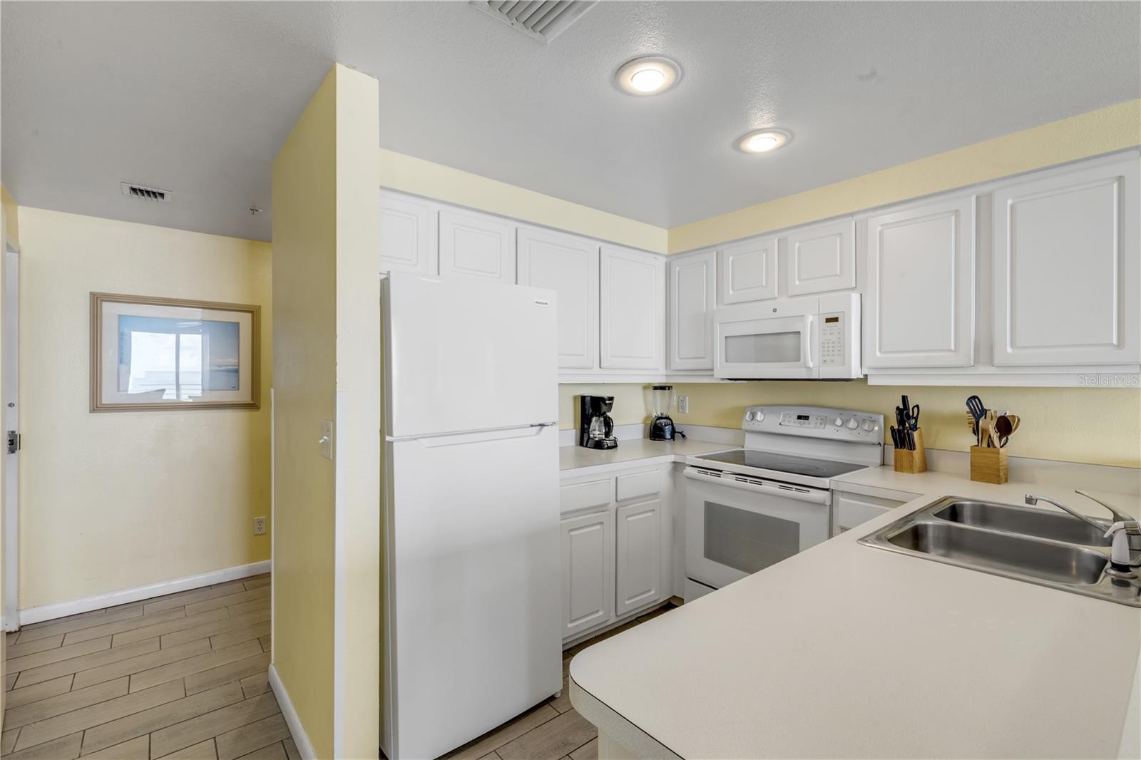 Image 19 of 86 For 300 Atlantic Avenue 1511