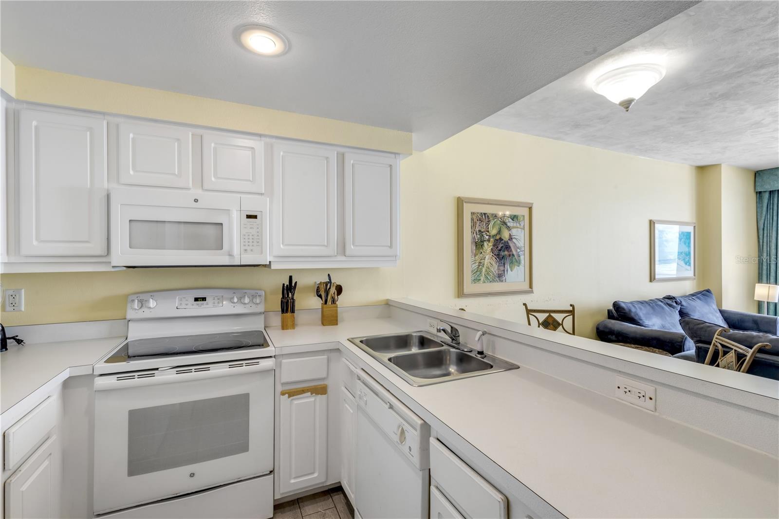 Image 21 of 86 For 300 Atlantic Avenue 1511