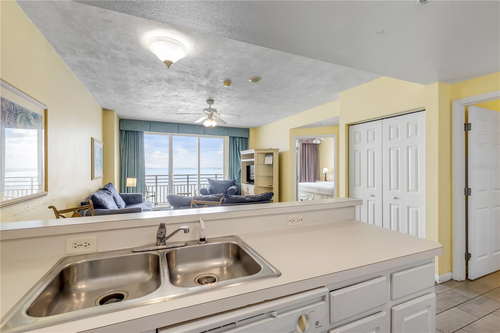 Image 23 of 86 For 300 Atlantic Avenue 1511