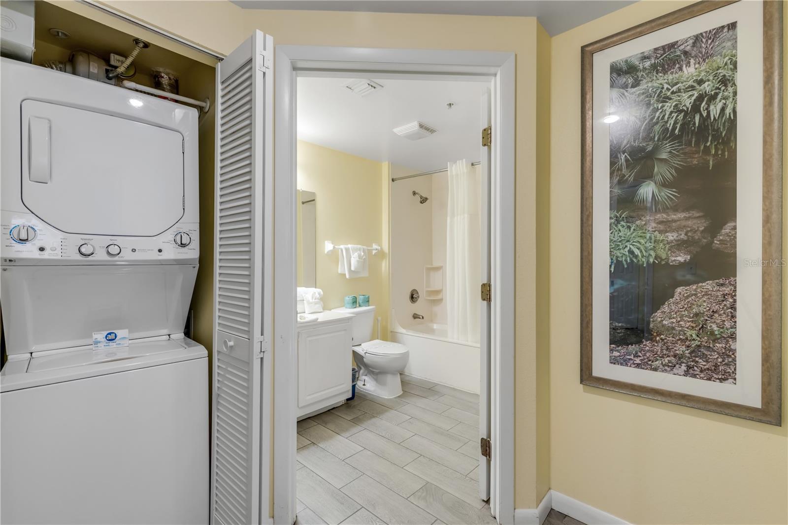 Image 40 of 86 For 300 Atlantic Avenue 1511