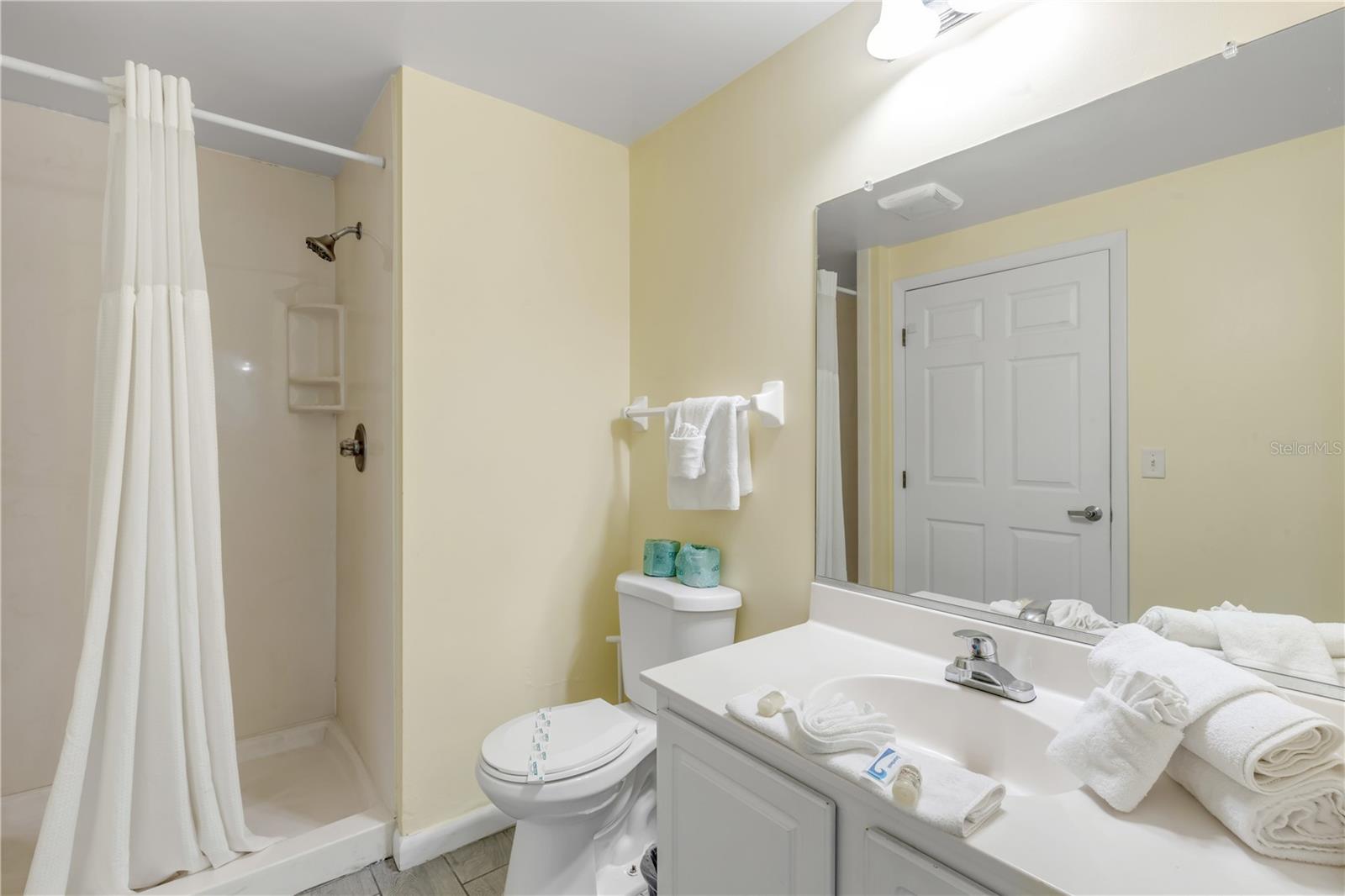 Image 42 of 86 For 300 Atlantic Avenue 1511