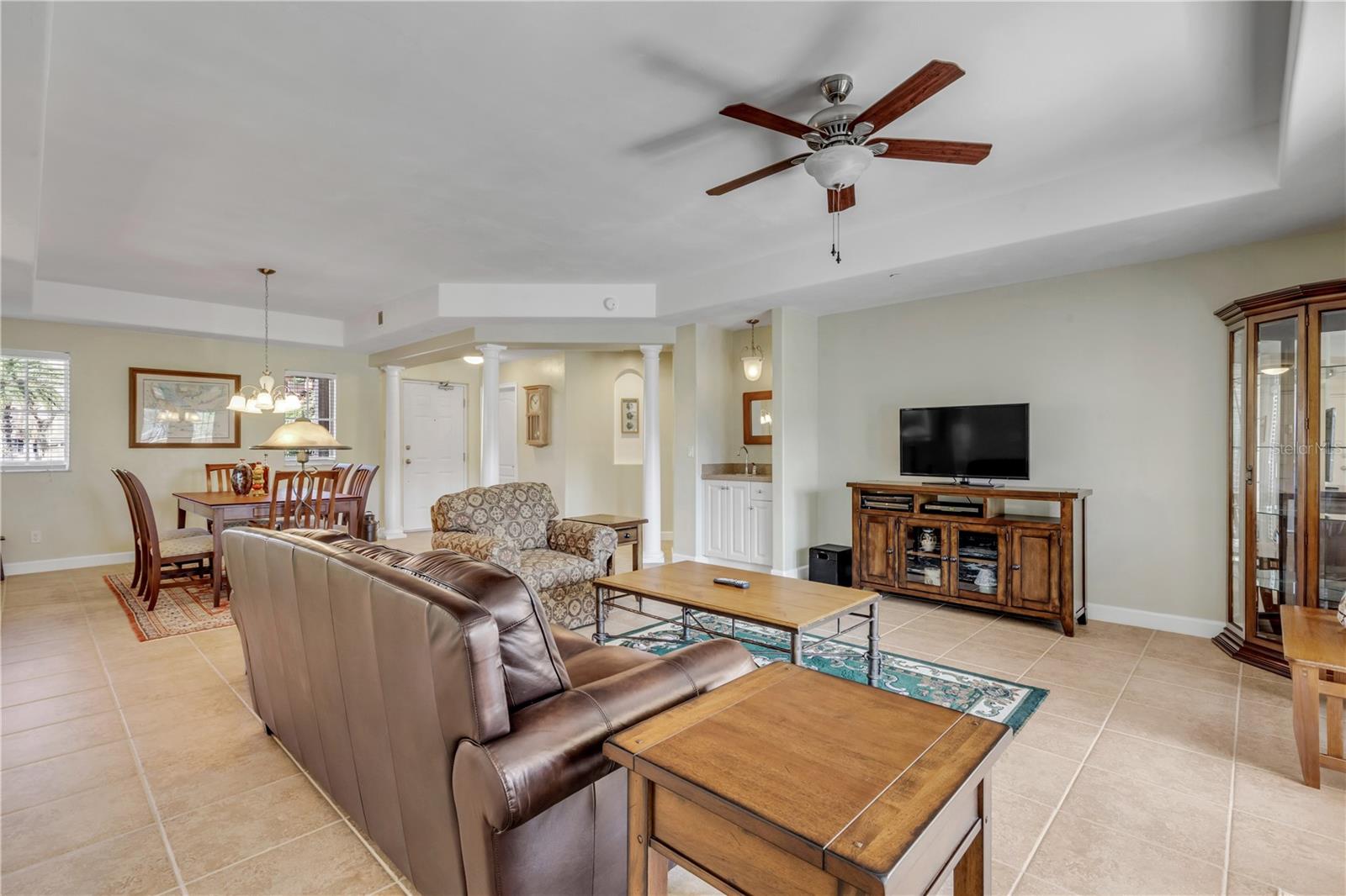Image 10 of 56 For 424 Luna Bella Lane 228