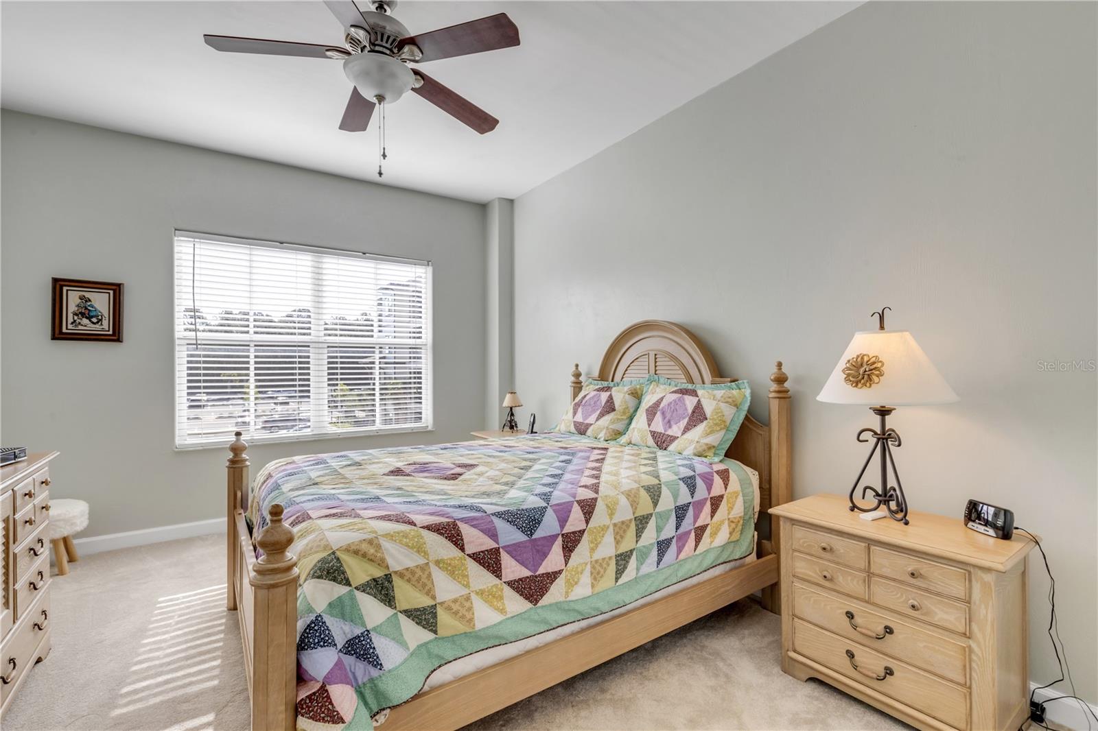 Image 29 of 56 For 424 Luna Bella Lane 228