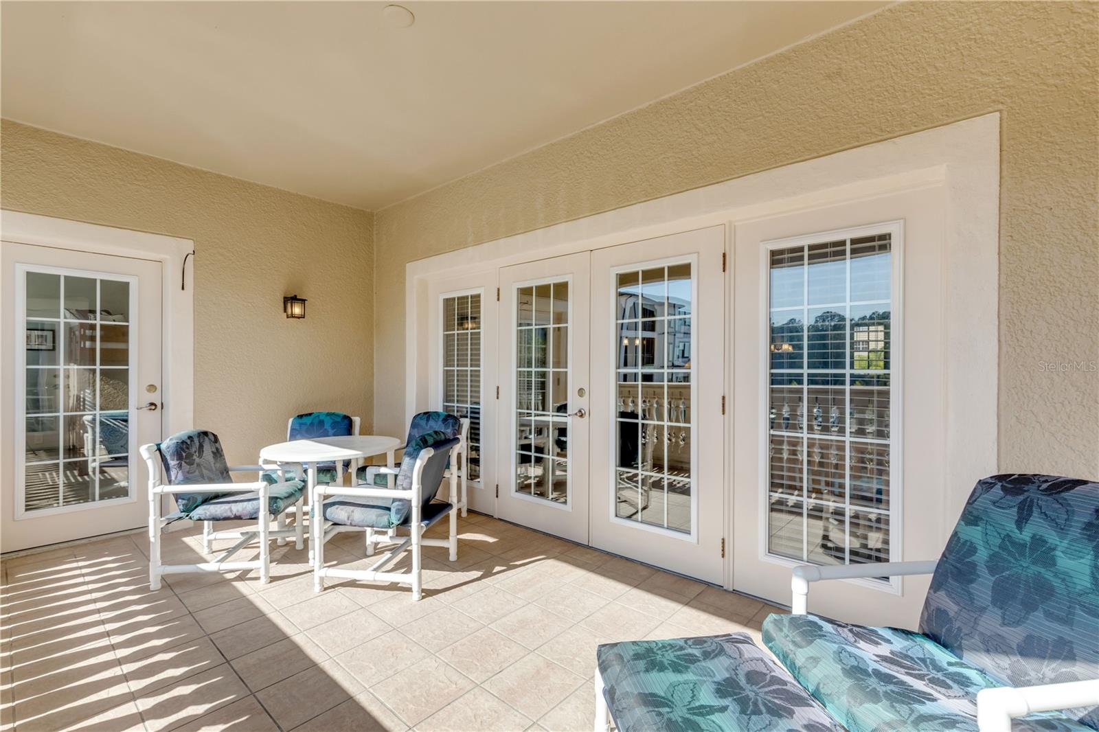 Image 42 of 56 For 424 Luna Bella Lane 228