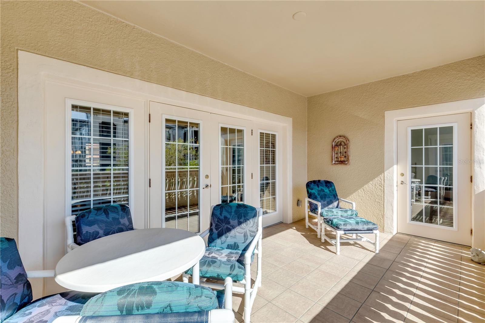 Image 44 of 56 For 424 Luna Bella Lane 228