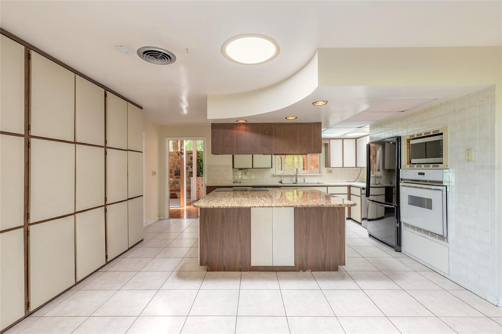 Image 12 of 68 For 2811 Sauls Street