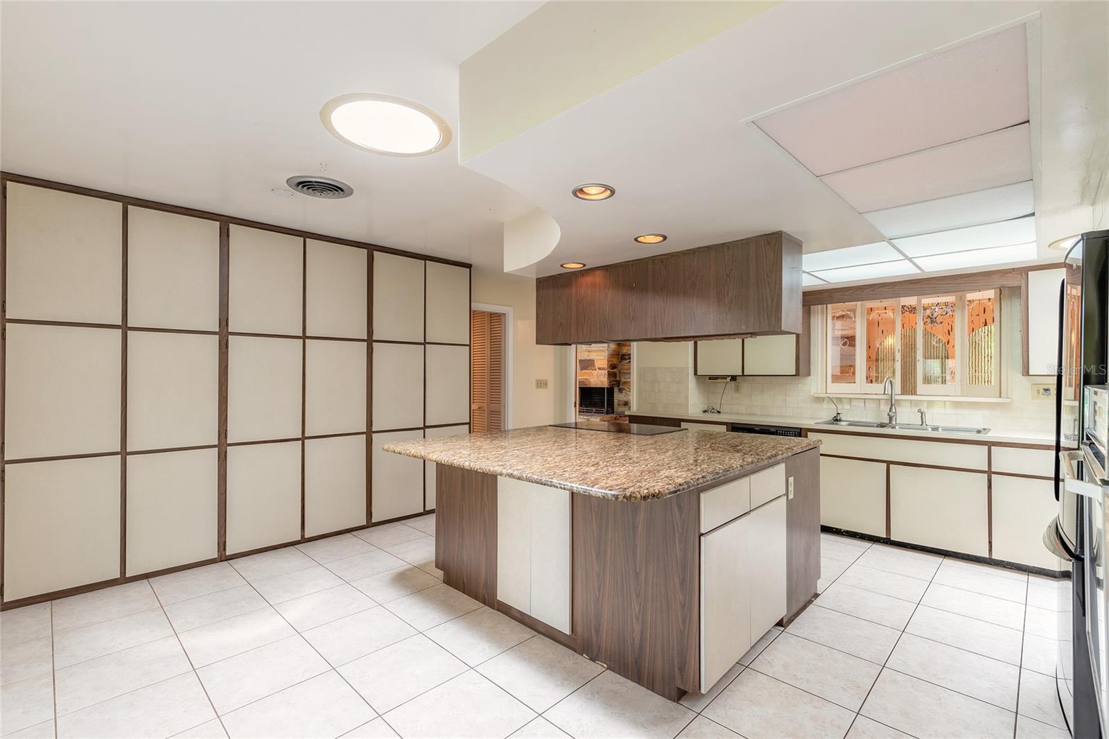 Image 13 of 68 For 2811 Sauls Street