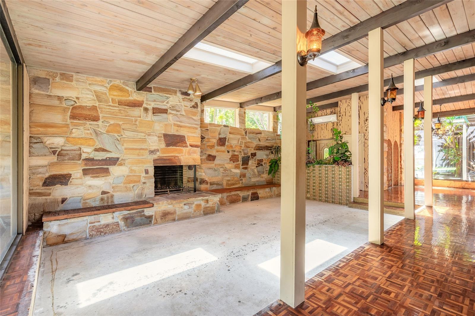 Image 17 of 68 For 2811 Sauls Street