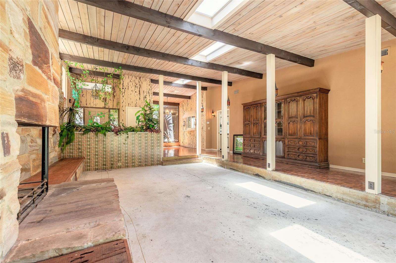 Image 18 of 68 For 2811 Sauls Street