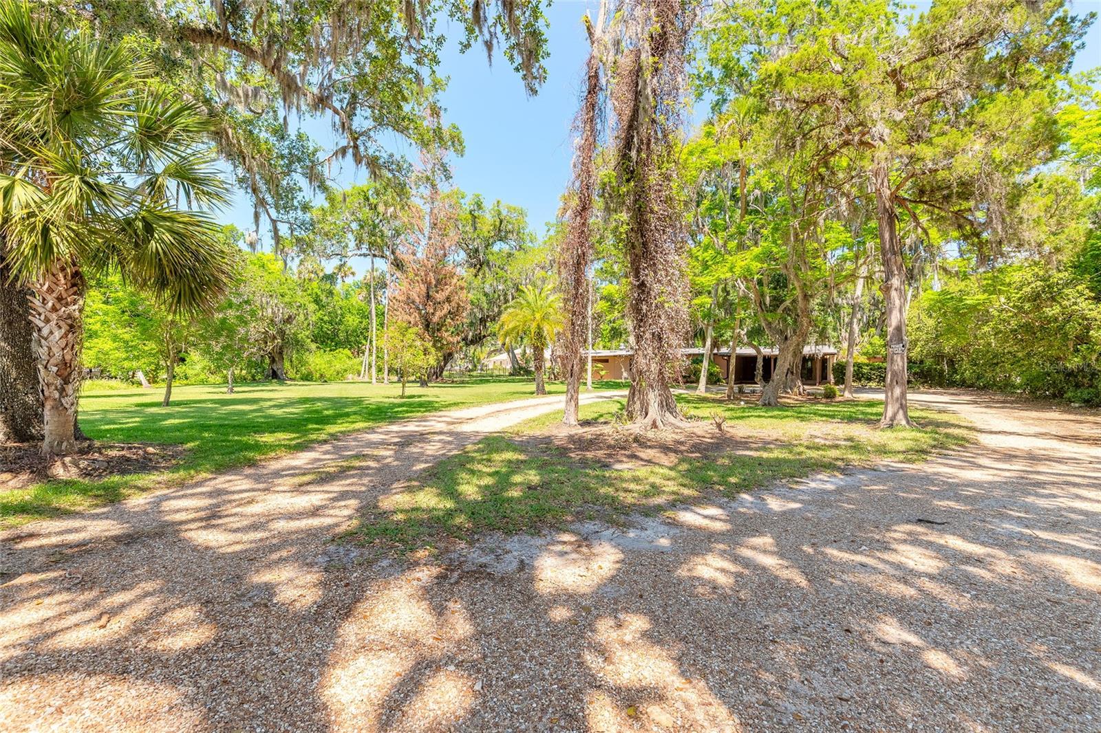 Image 2 of 68 For 2811 Sauls Street