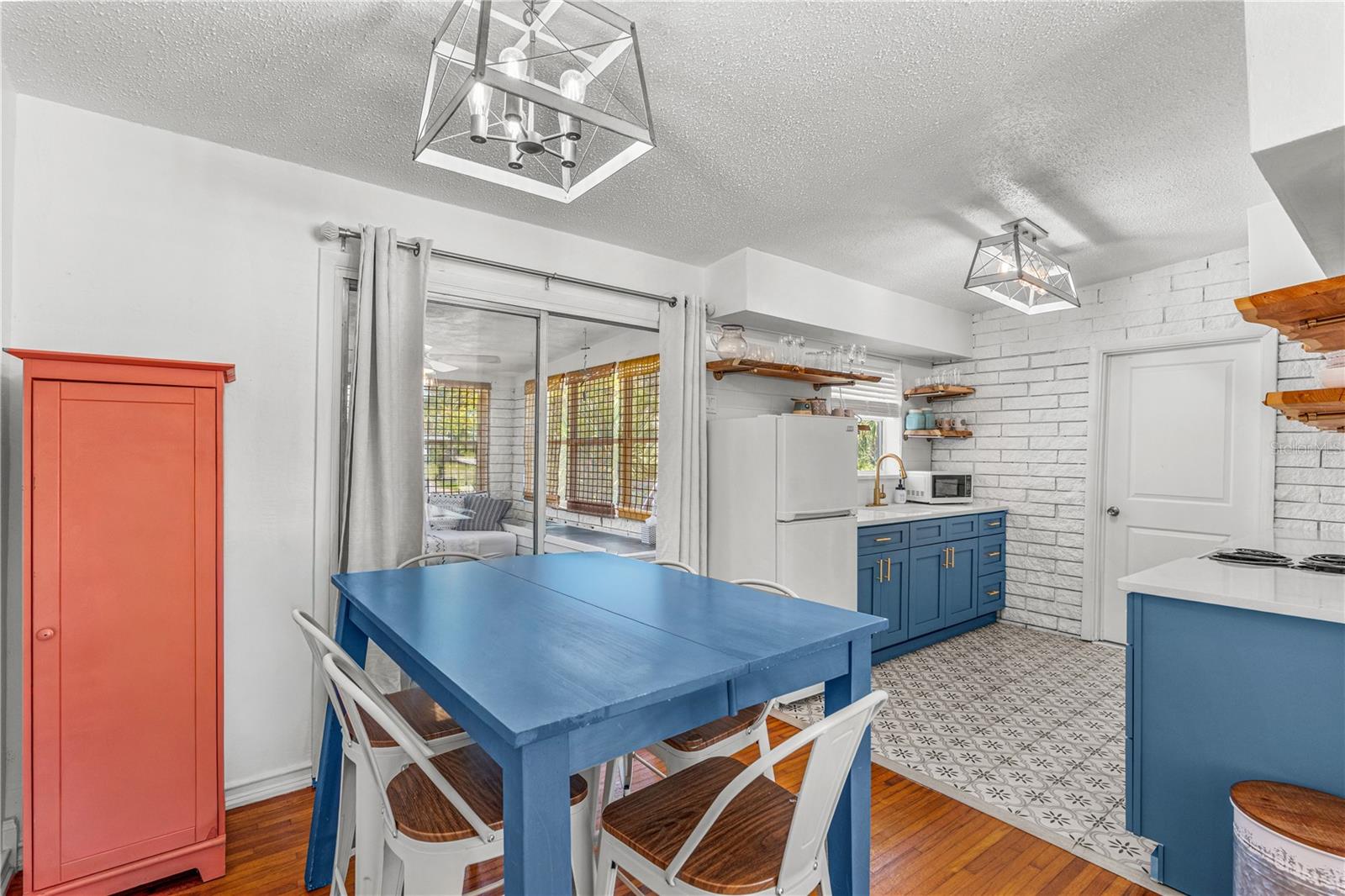 Image 17 of 36 For 2908 Peninsula Drive