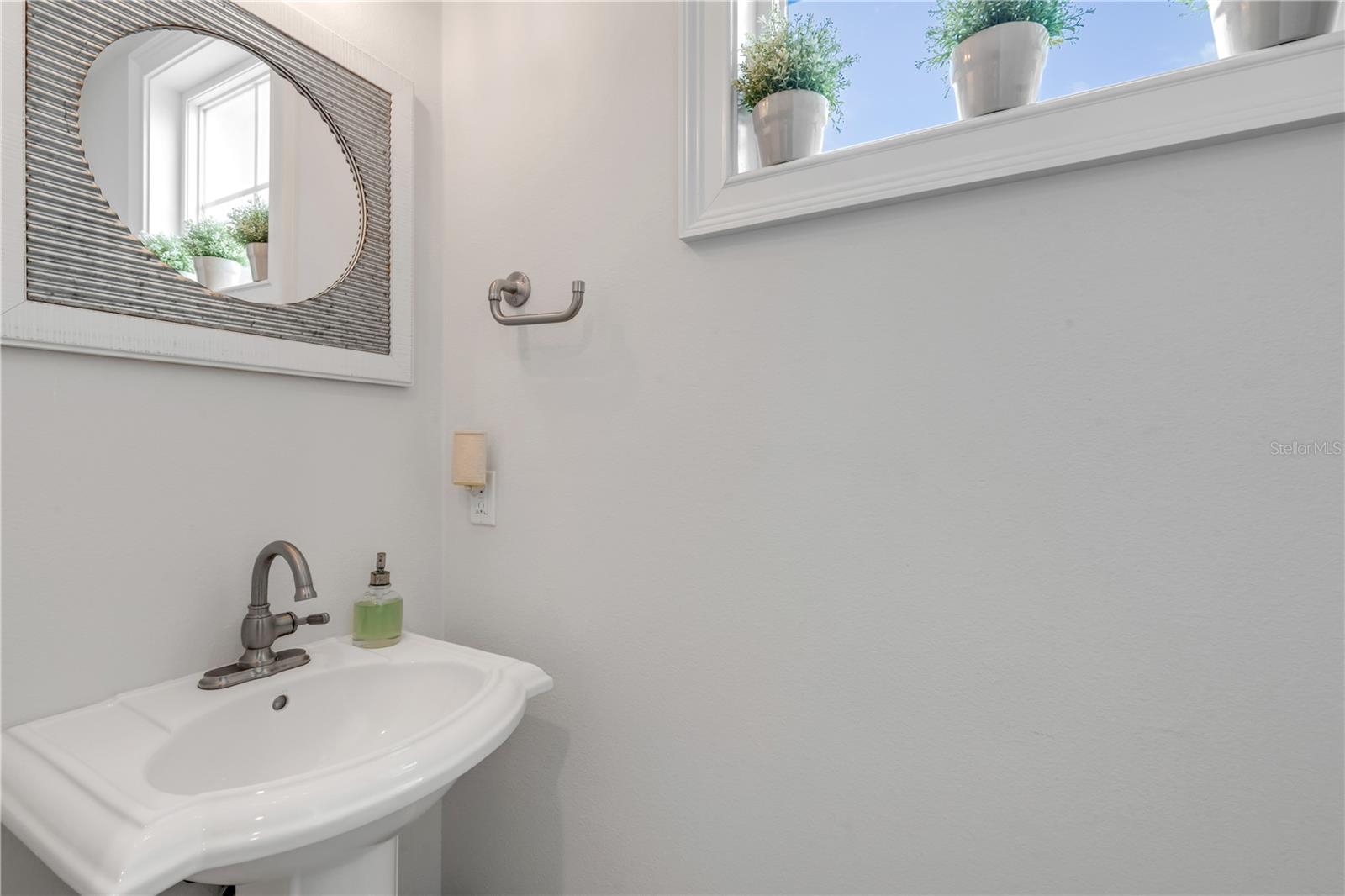 Image 37 of 99 For 4636 Saxon Drive