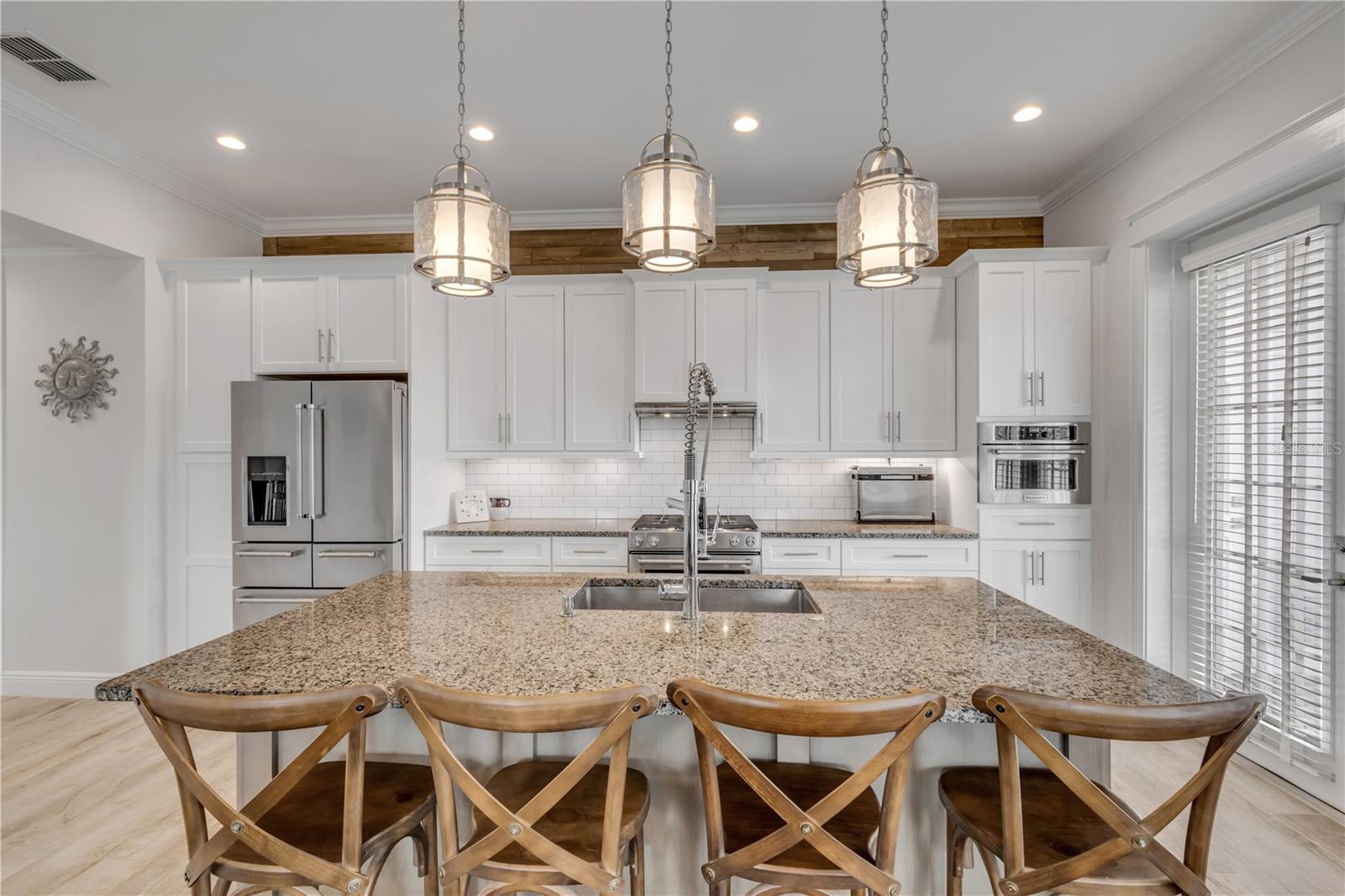 Image 4 of 99 For 4636 Saxon Drive