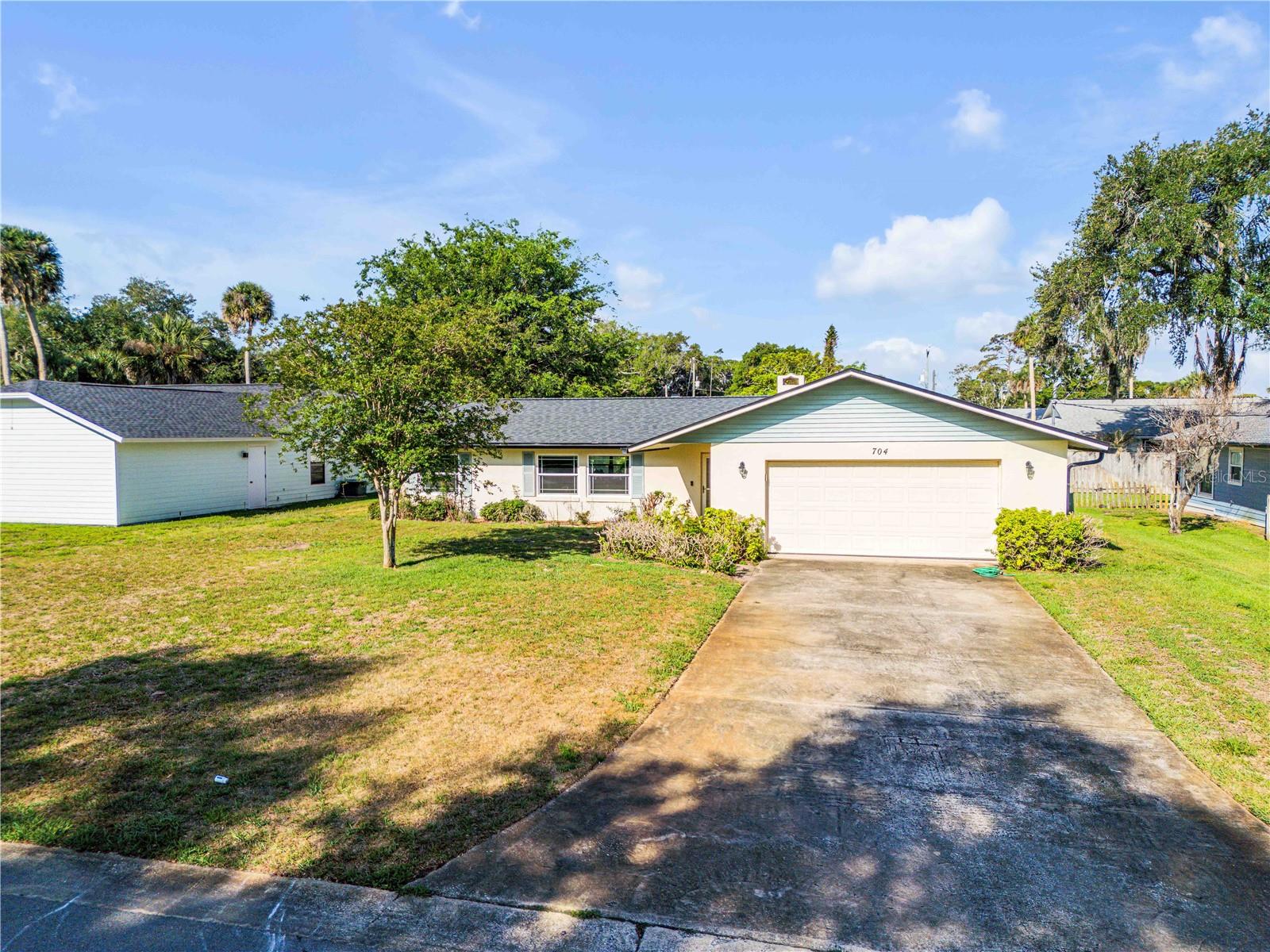 Image 36 of 47 For 704 Green Road