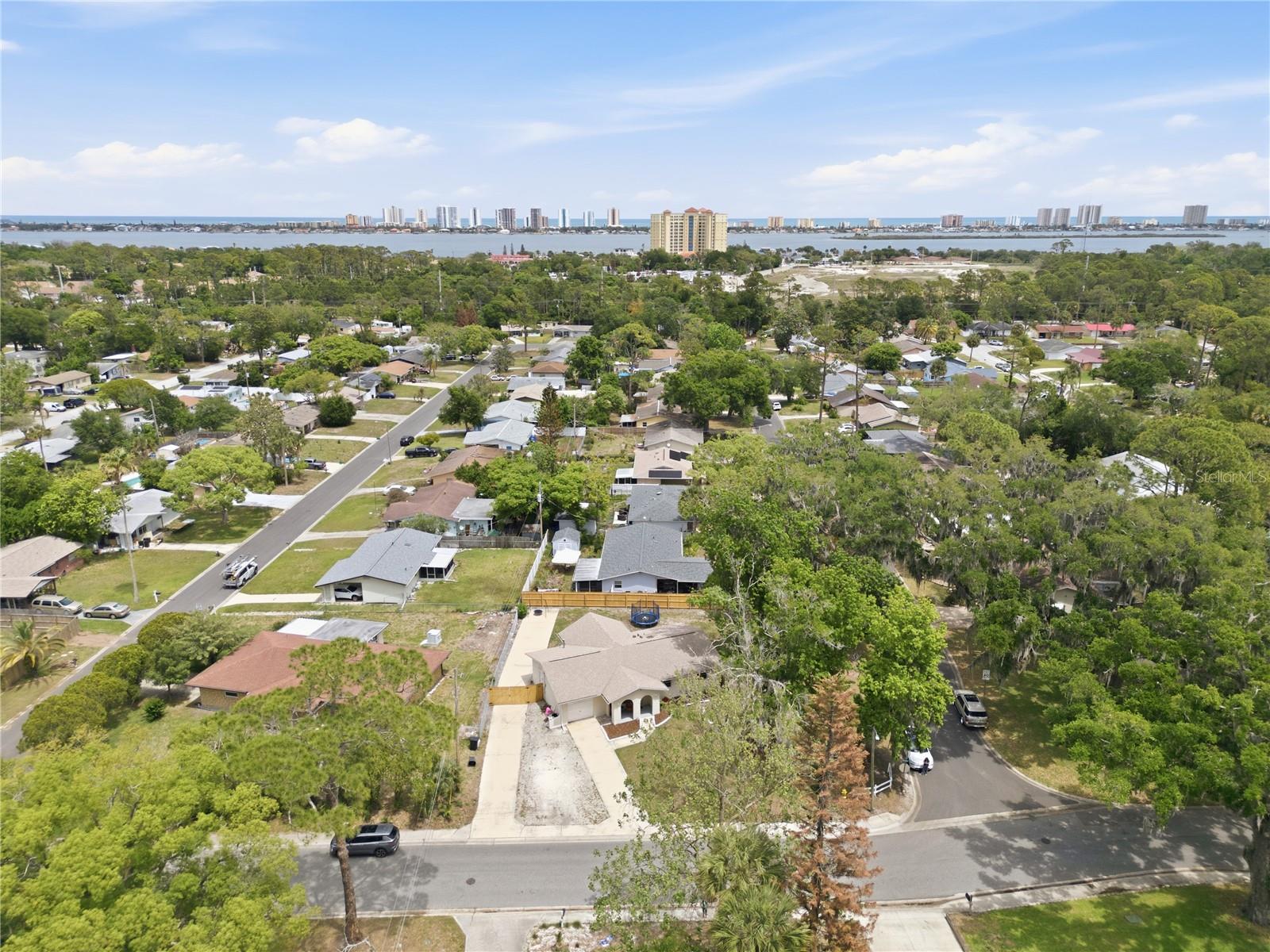 Image 5 of 30 For 2861 Oak Lea Drive