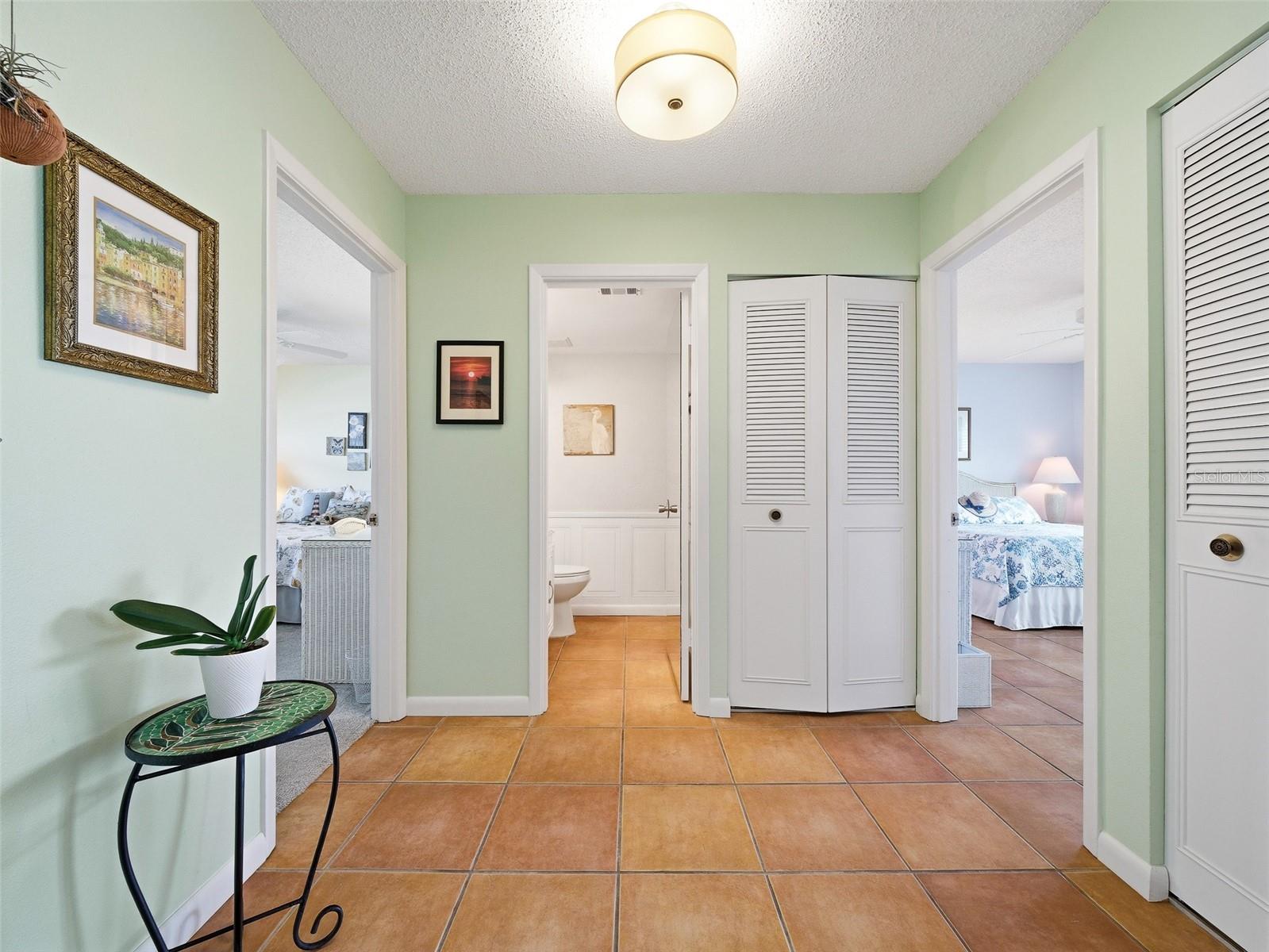 Image 16 of 42 For 325 Causeway  D304